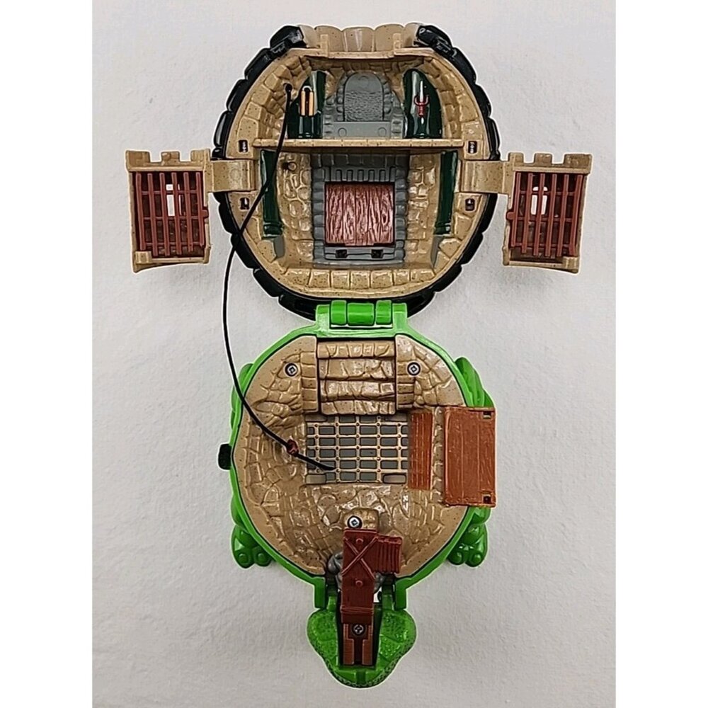 Teenage‎ Mutant Ninja Turtles Mini Raphael Feudal Castle Playset 1994 Incomplete